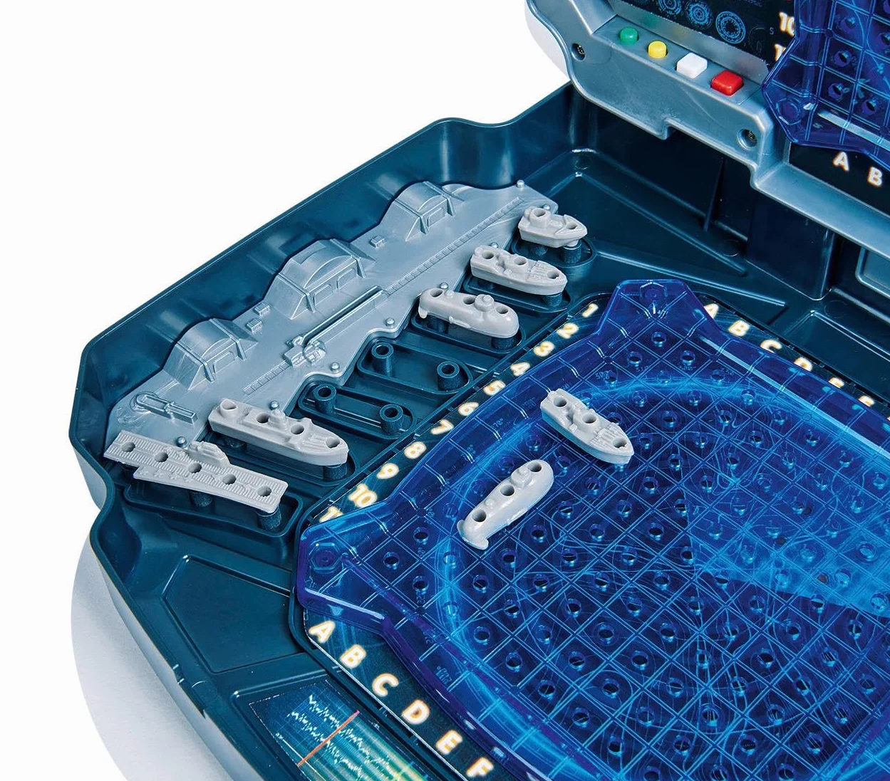 Noris 606104435 Elektroniczna gra w okręty ze światłem i dźwiękiem, gra akcji dla całej rodziny, solidne opakowanie - walizka, przeznaczona dla dzieci od 5 lat