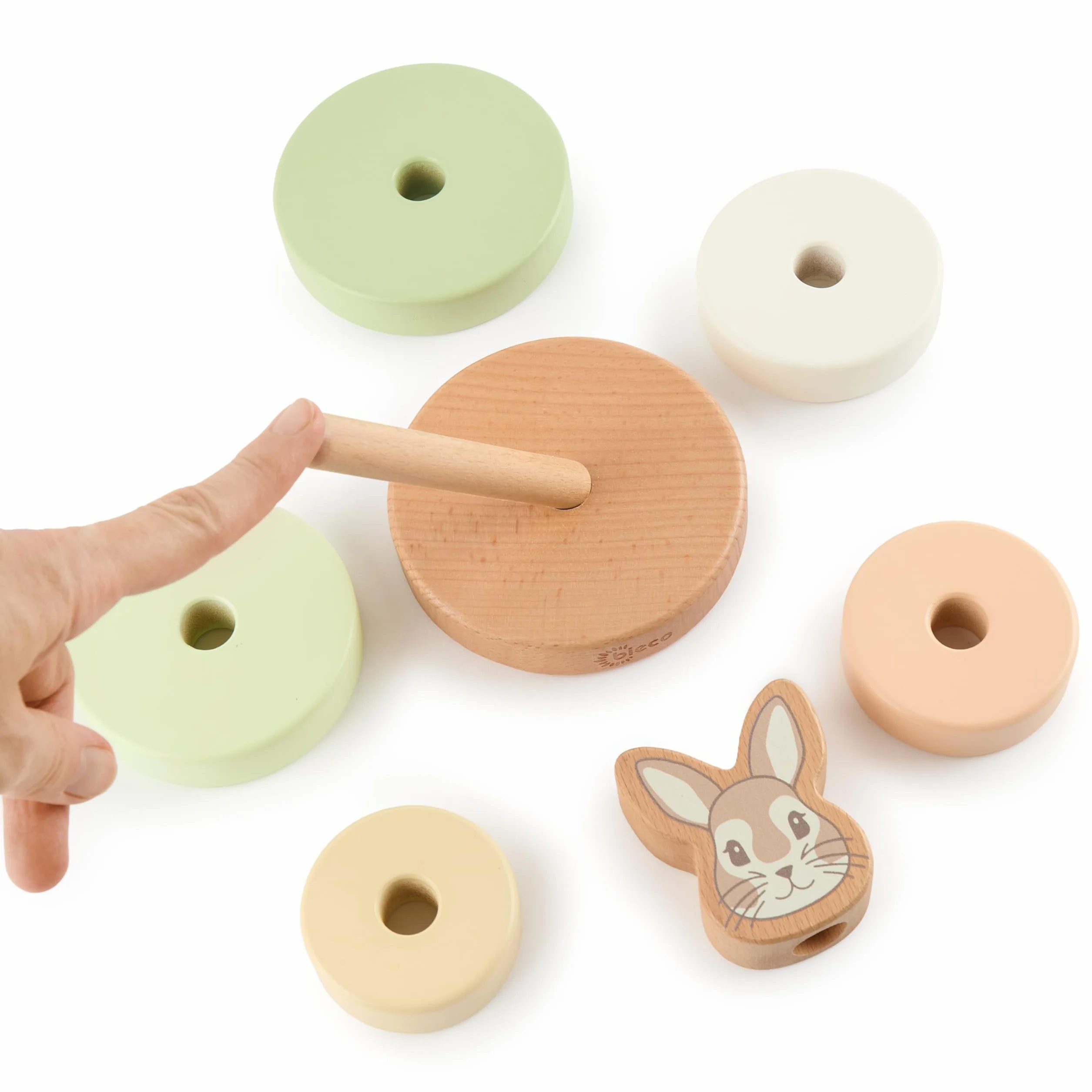 BIECO Wieża do układania Baby Rabbit Fine | Zrównoważone drewno FSC® | 19 cm | Gra wtykowa od 1 roku Pierścienie do układania dla niemowląt Drewniana zabawka dla niemowląt od 1 roku Wieża do układania