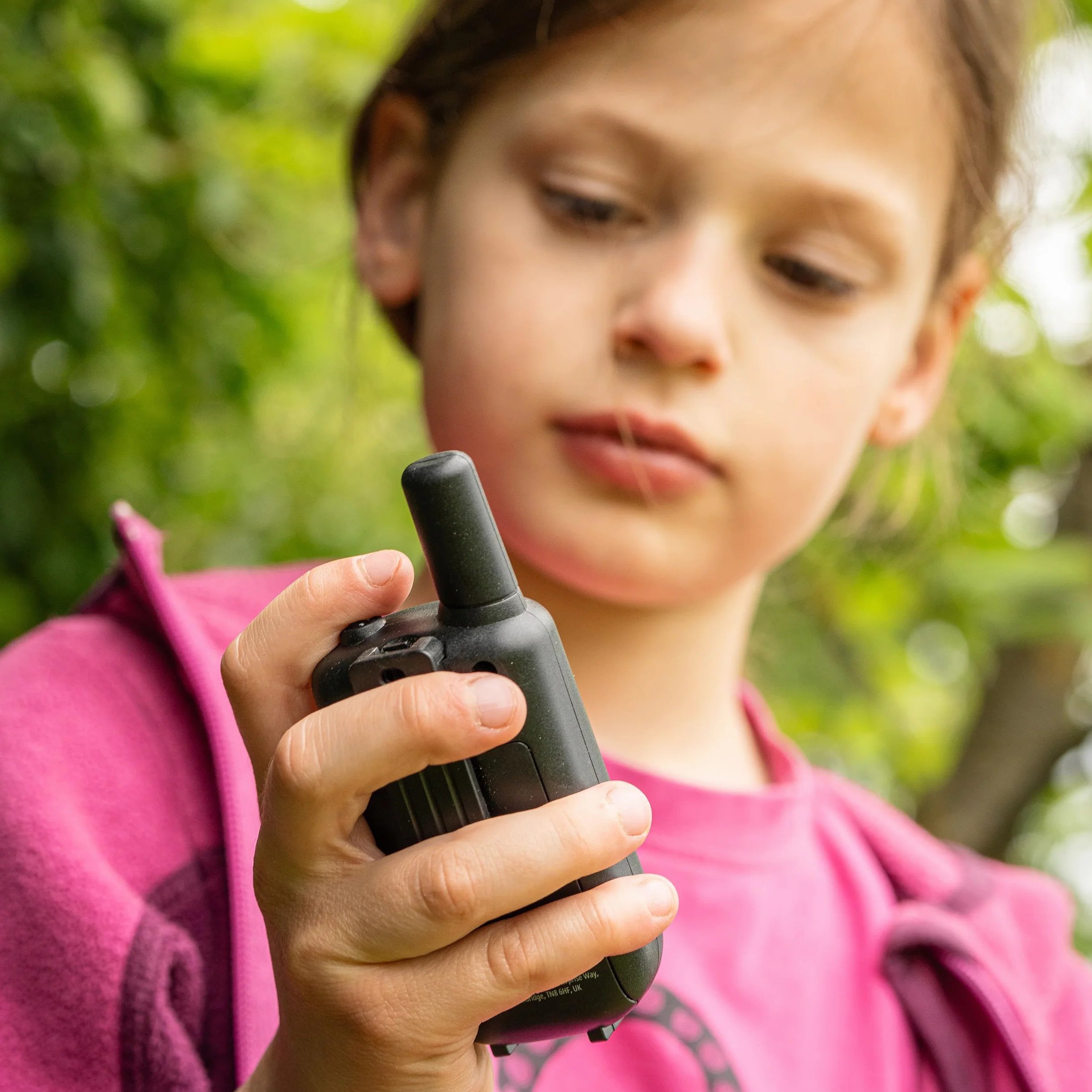 Bresser Zestaw 2 walkie talkie JUNIOR o dużym zasięgu do 6 km i funkcja głośnomówiąca niebieski