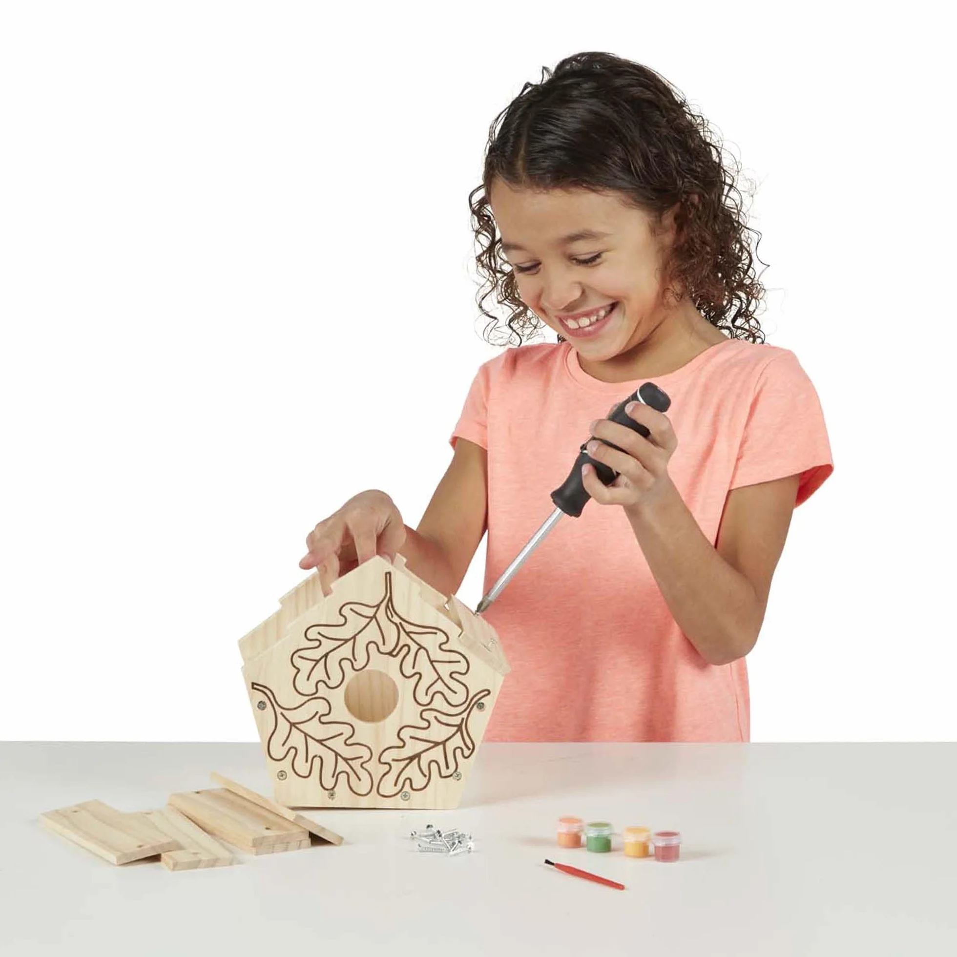 Melissa & Doug – budka dla ptaków do własnoręcznego montażu | sztuka i rzemiosło | zestawy do rękodzieła: Created By Me, Made Easy i inne | 3+ | prezent dla chłopca lub dziewczynki