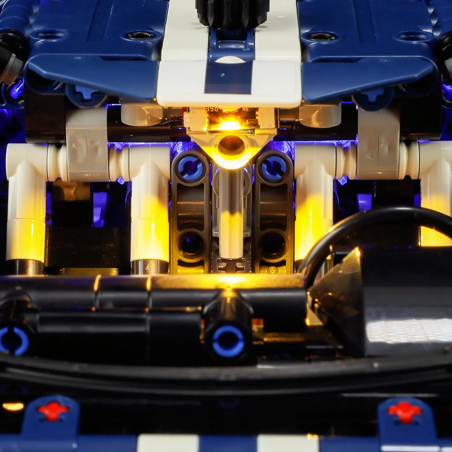 BRIKSMAX Zestaw oświetlenia LED do LEGO 42154 2022 Ford GT - kompatybilny z modelem klocków Lego Technic - nie zawiera zestawu Lego