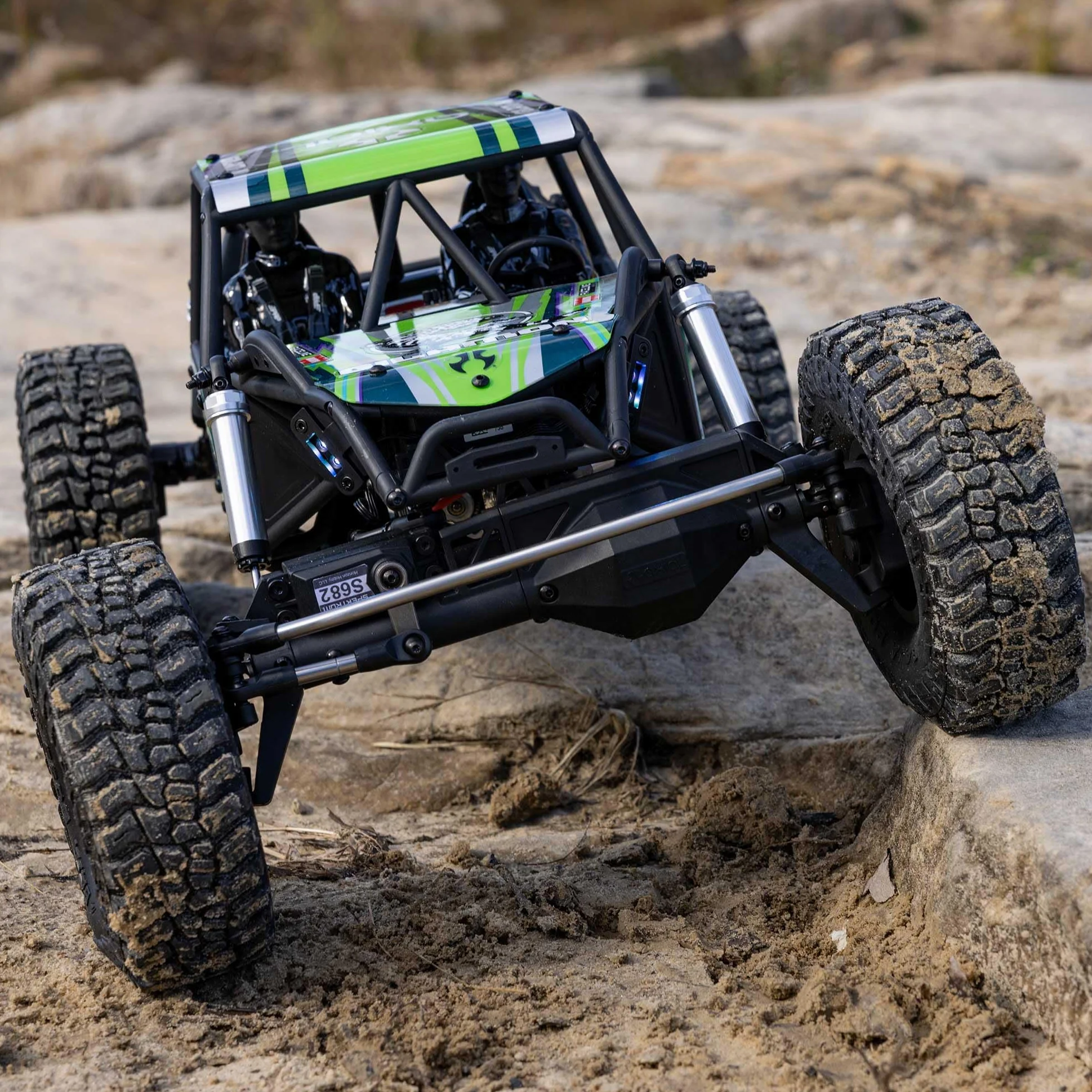 Axial 1:8 AXP8 Gilamon 2.2 4x4 Ready to Run Trail Buggy Rock Crawler, silnik szczotkowy, ASD, bez akumulatora i ładowarki, zielony