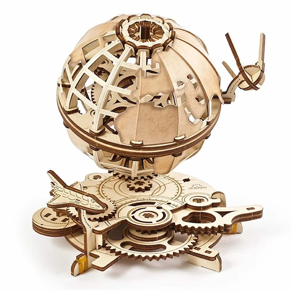 UGEARS Puzzle 3D z drewna, prezent na Dzień Ojca, obracający się drewniany zestaw do budowy – mechaniczny globus z promem i sputnikiem – samodzielnie montowane drewniane zestawy modelarskie dla