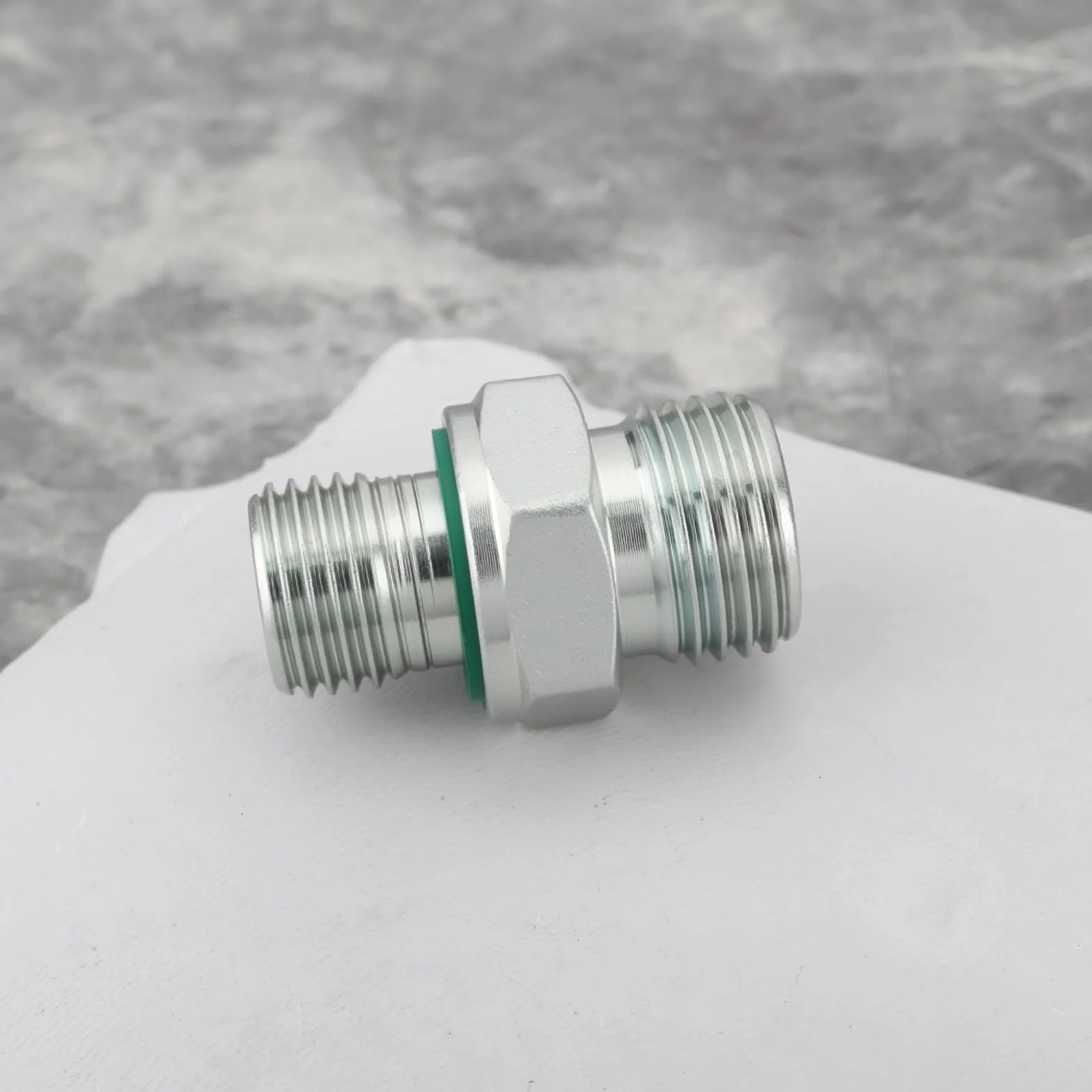 Złączki hydrauliczne M16 do 1/4 Złącze ze stali węglowej kompatybilne z minikoparką