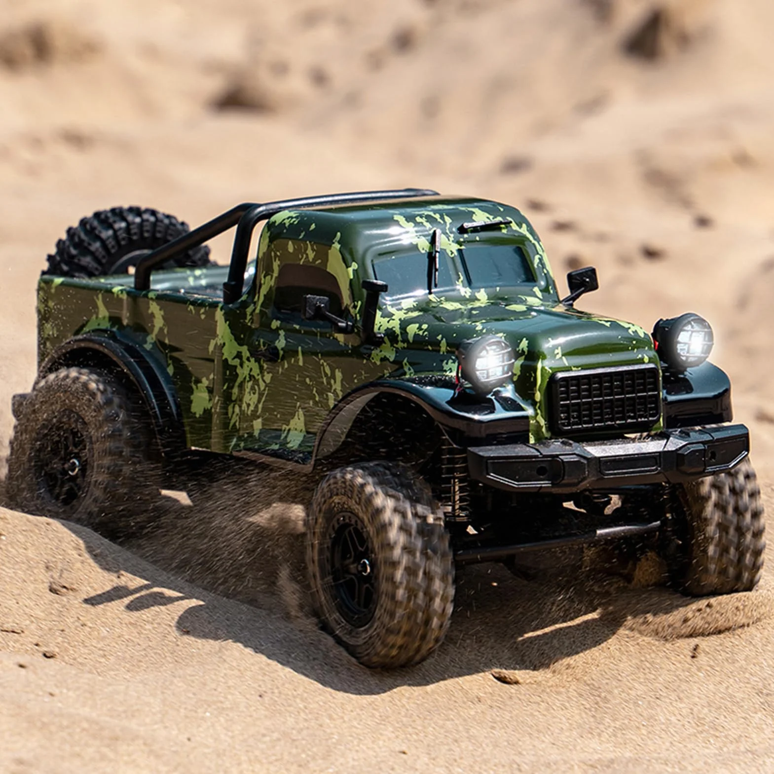 Samochód terenowy RC 1:18-4WD zdalnie sterowany, samochód RC z 2 bateriami i kontrolą prędkości, 2,4 GHz 4WD Elektryczny Crawler z oświetleniem LED - zabawka odpowiednia dla dzieci, zielona