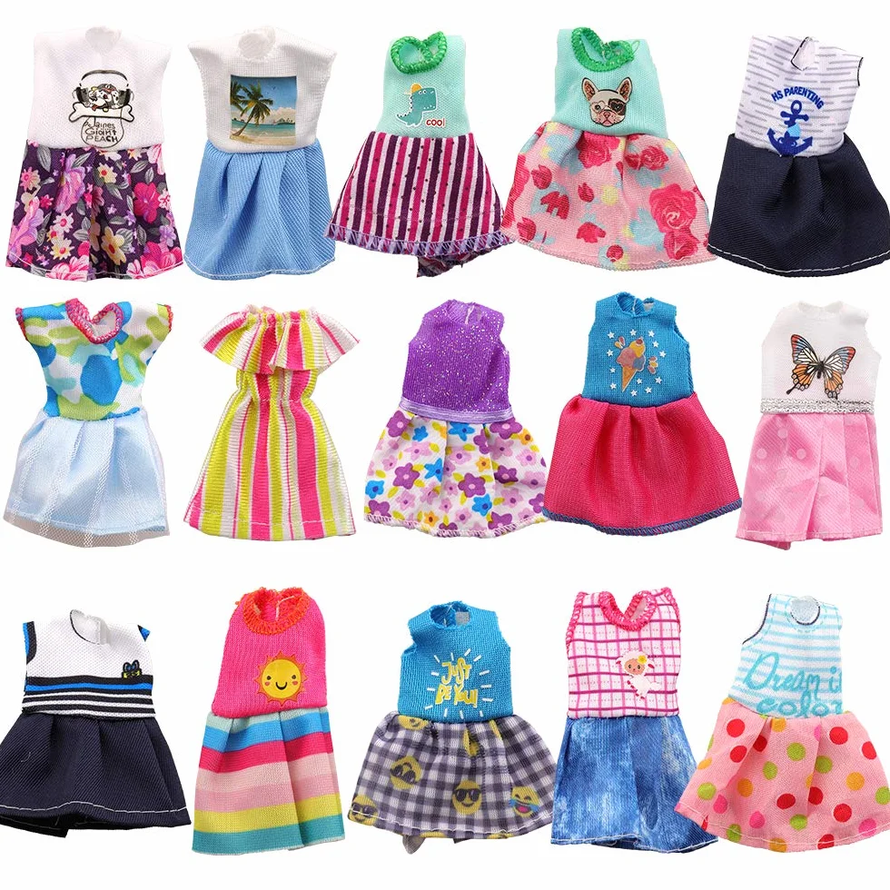 Miunana 12 butów dla lalek 15 cm = 10 sukienek + 2 buty dla lalek
