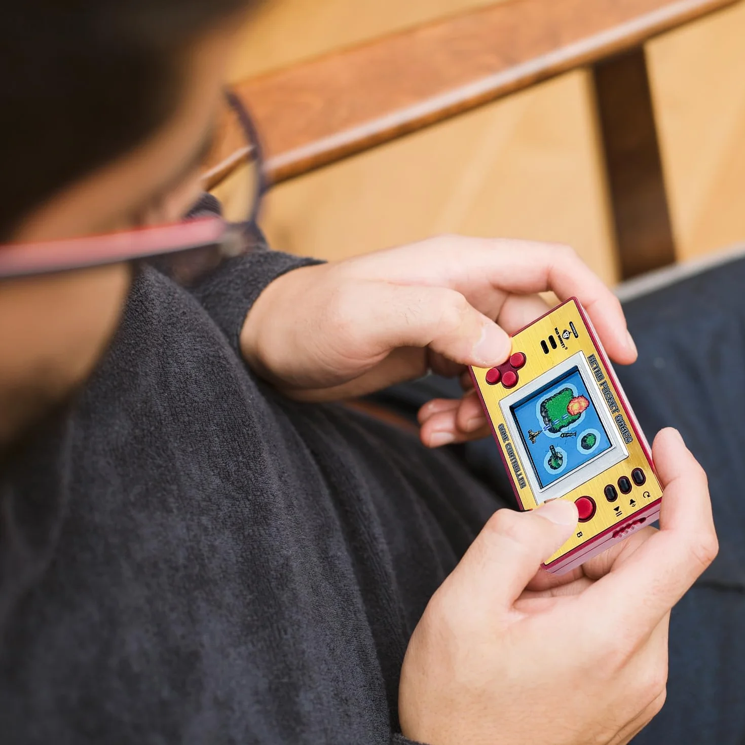 Retro Handheld - konsola do gier w podróży - Mad Monkey