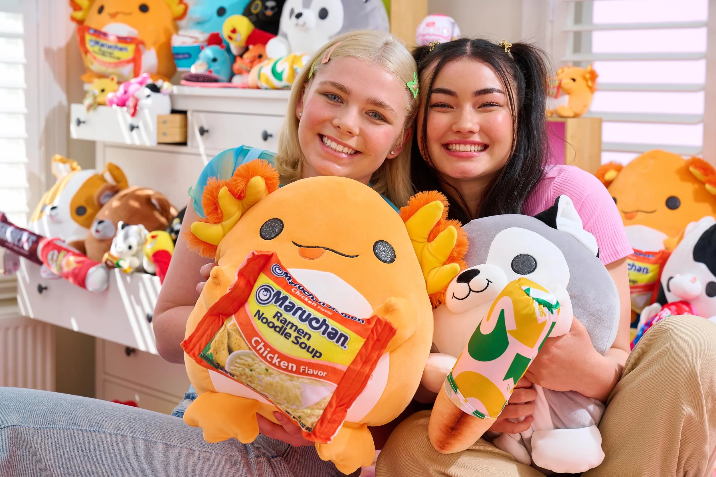 Snackles Super Sized 35 cm, leniwiec (Mike & Ike) firmy ZURU Cuddly Squishy Comfort 35 cm plusz z licencją na przekąskę, markowe akcesorium (leniwiec)