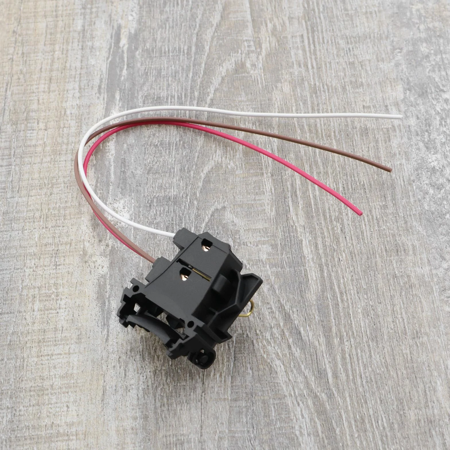 2SZT. Adapter do żarówki reflektorów H7 z okablowaniem kompatybilny z Ford Focus 2 MK2 kompatybilny z Focus 3 MK3 z 20 cm kablem, kolor czarny