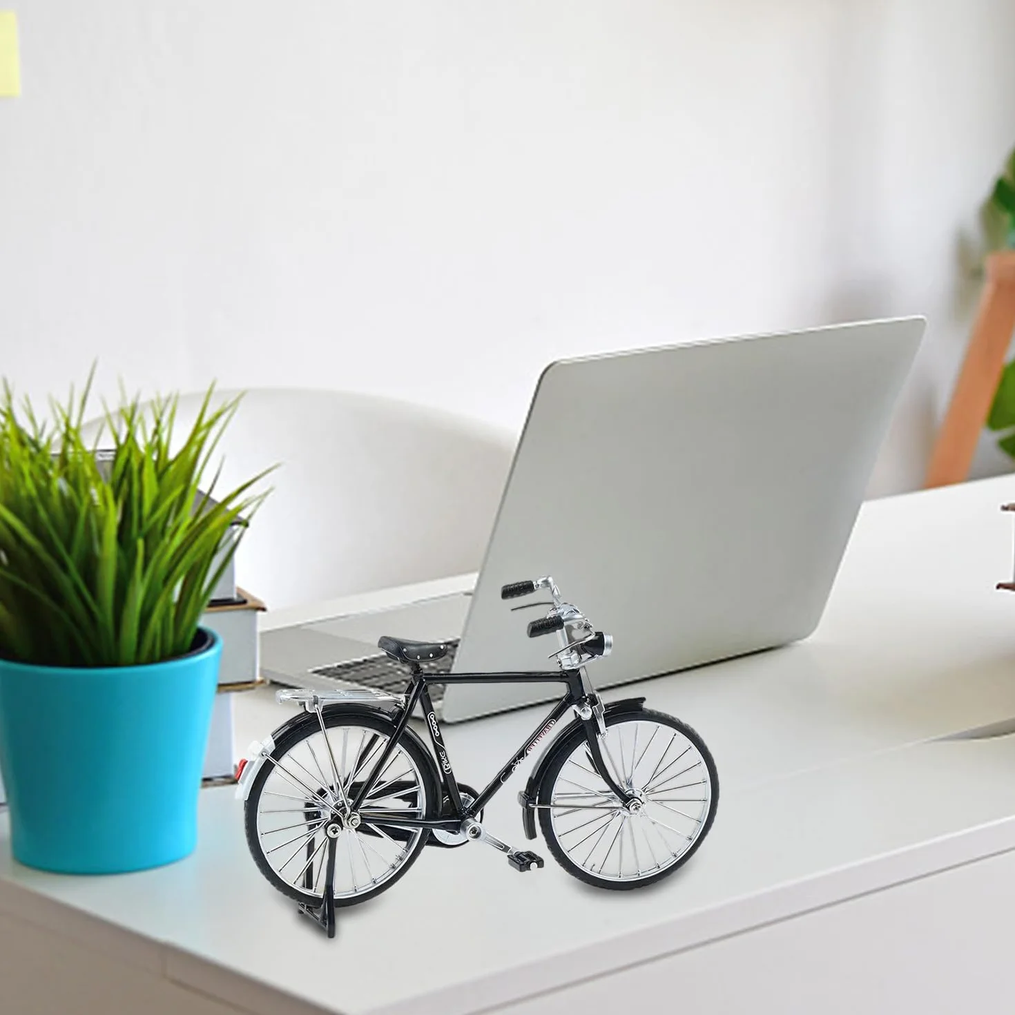 MEMOFYND 1-częściowy zestaw modeli rowerów retro DIY, klasyczna replika roweru z palcami, z pompką, koszem i teczką, odpowiedni dla dorosłych i dzieci