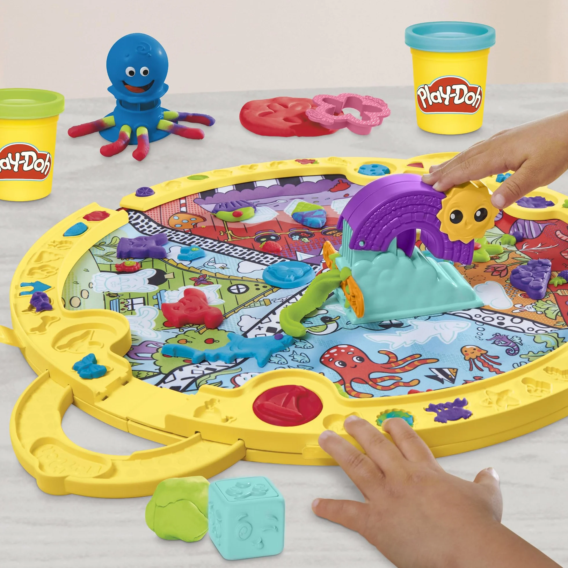 Play-Doh Zestaw startowy Play-Doh: składana, przenośna mata do zabawy