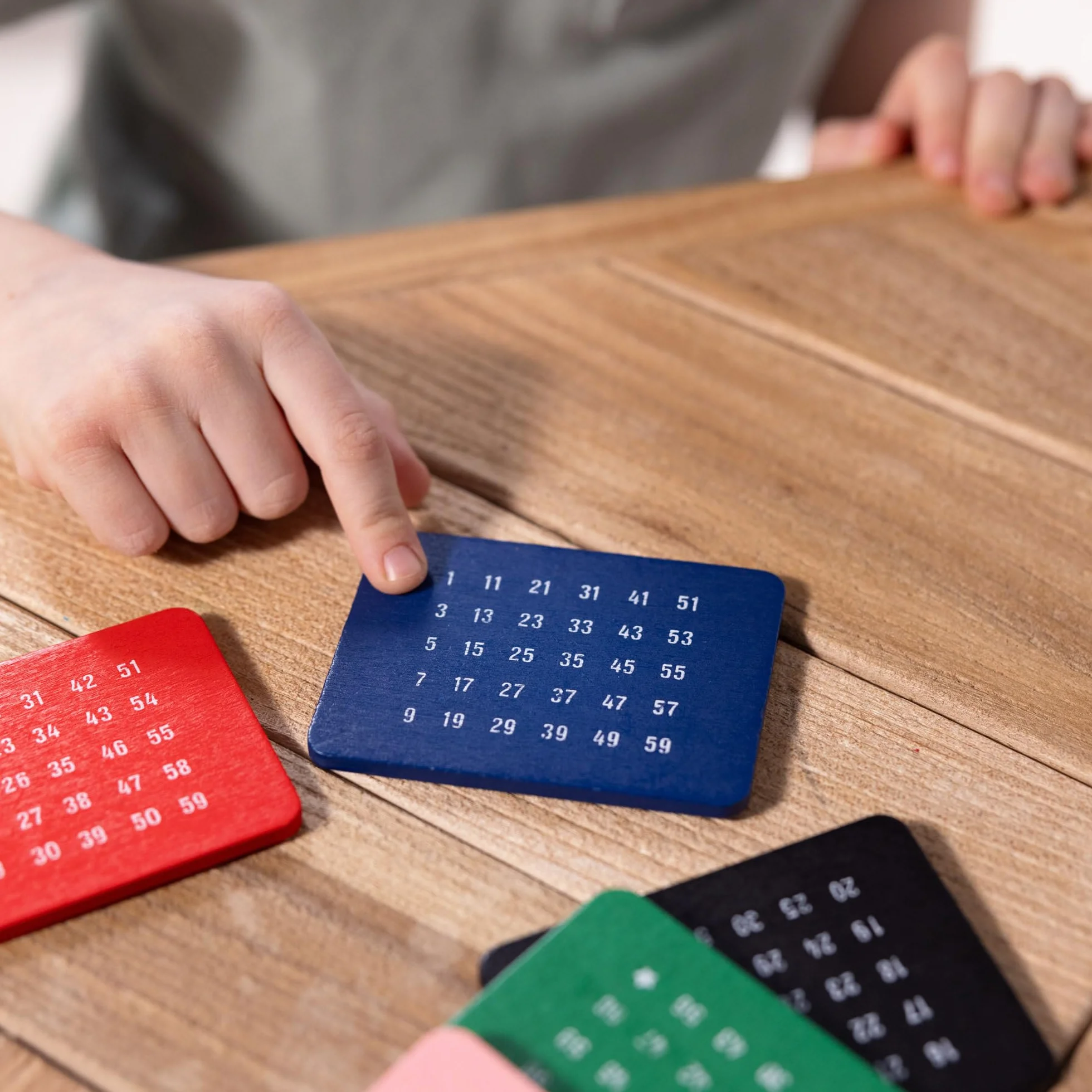Melissa & Doug Luksusowy zestaw magiczny | Zabawa z odgrywaniem ról | Zestaw zabawkowy | 8+ | Prezent dla chłopca lub dziewczynki
