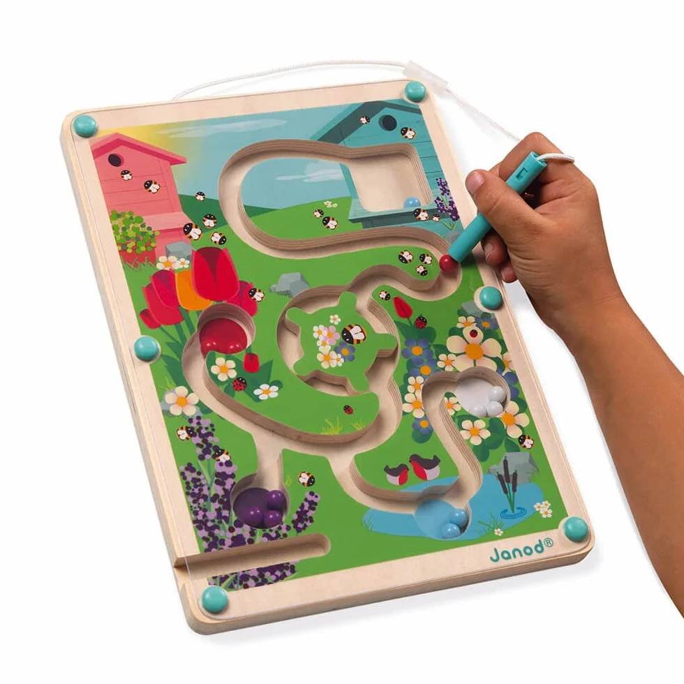 Janod - Wooden Magnetic Beehive Maze - Develops Fine Motor Skills and Concentration - Dimensions: 7.1 inch X 9.8 inch - Fsc-Certified - Suitable for Ages 2 and Up, J05310